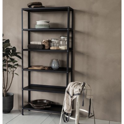 Use shelf - Black House Doctor