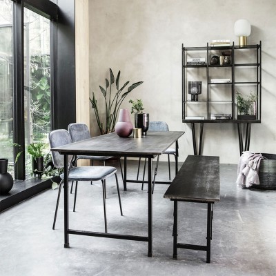 Party dining table - Black House Doctor