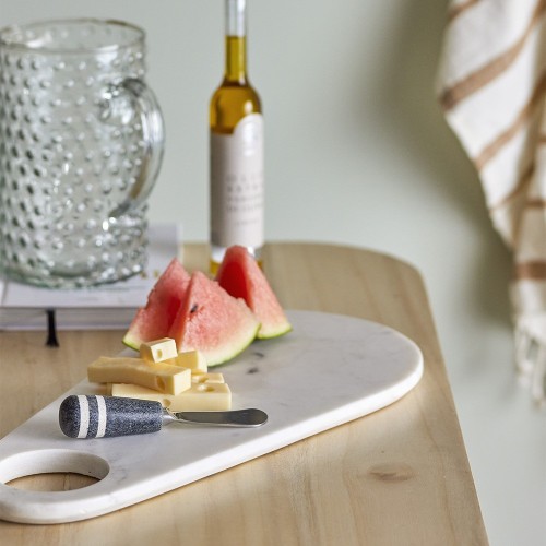 Abrielle cutting board (with knife) - white marble