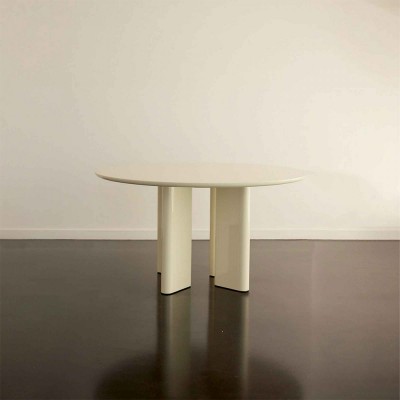 Joe ronde eettafel - crème lak Gabrielle Paris