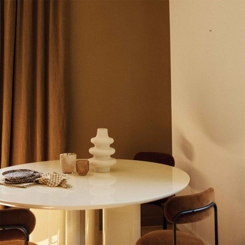 Joe round dining table - cream lacquer