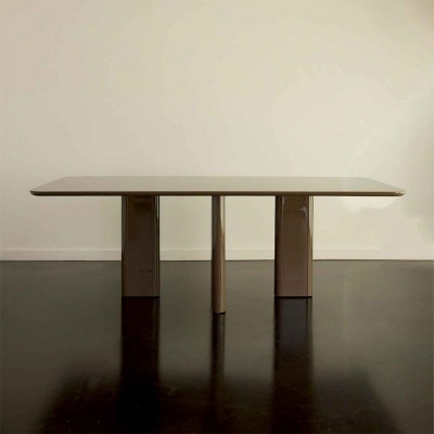 Mesa de comedor rectangular Joe - Fresno lacado caqui Gabrielle Paris