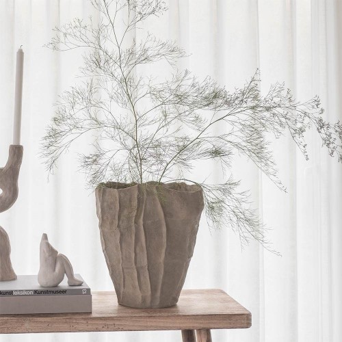 Vase Art Piece - sable