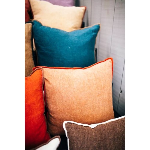 Alpha Opposites cushion - Cannelle