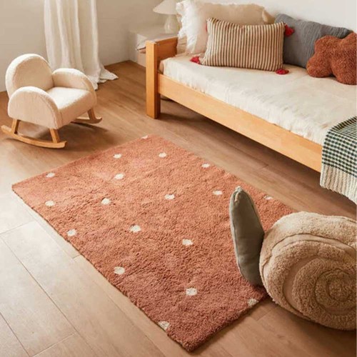 Waschbarer Teppich Mini Dots Kastanie