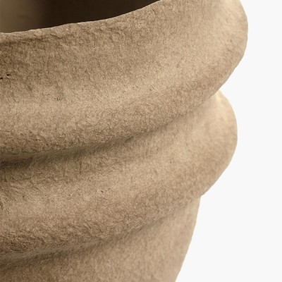Maceta marrón de papel maché Tierra 2