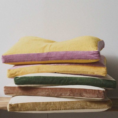 Coussin Alpha Borders Camel - 60X40 2