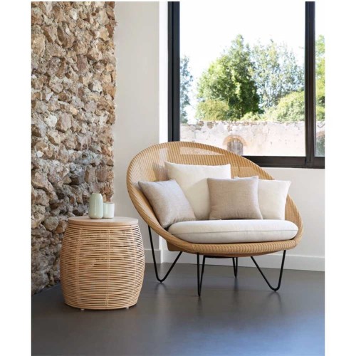 Joe lounge armchair matt base