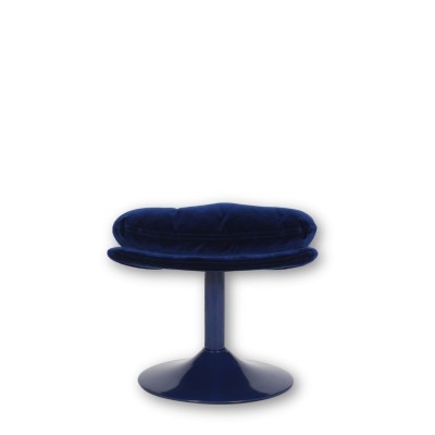 Memento Burnt Orange Armchair, Black Base 2