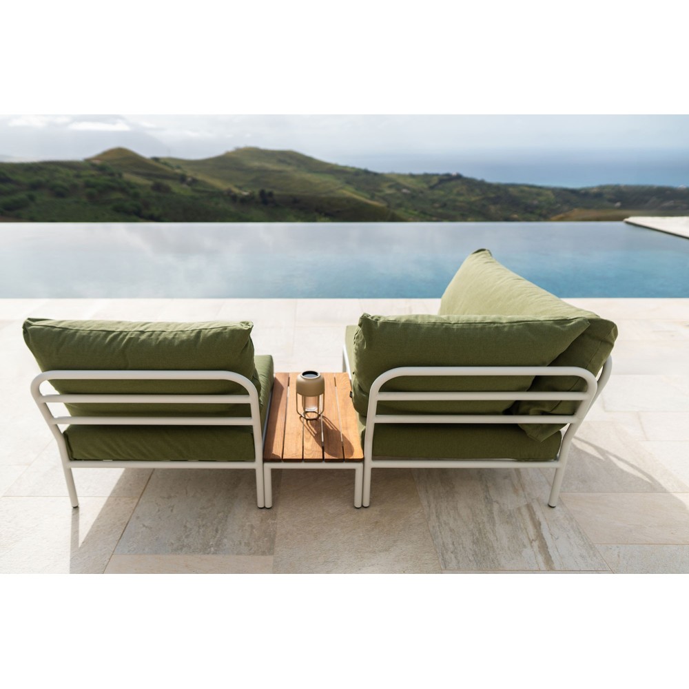 Level side table