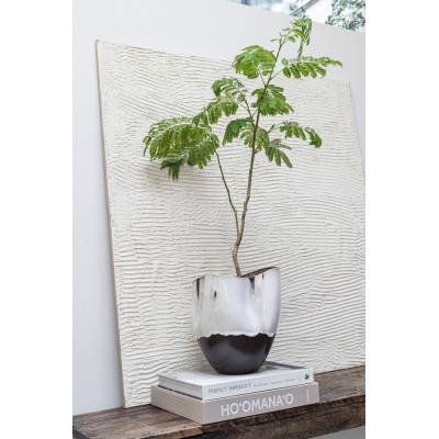 BY HAND curved vase, small Mette Ditmer