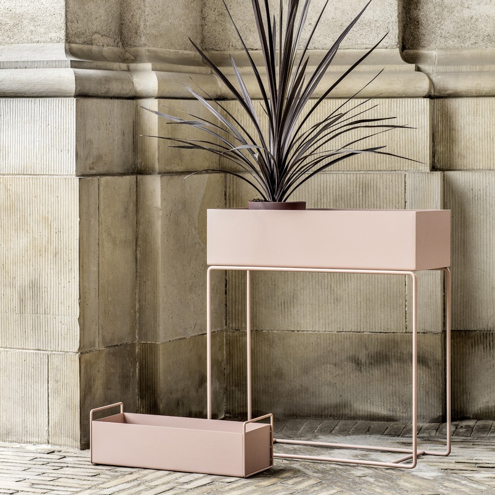 Support Plant Box pink Ferm Living