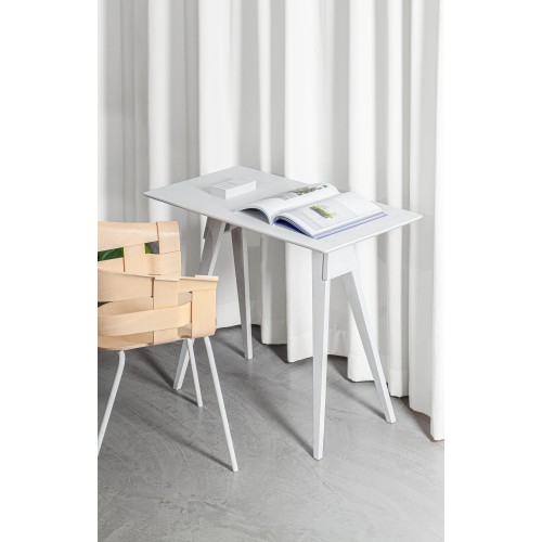 Arco side table black