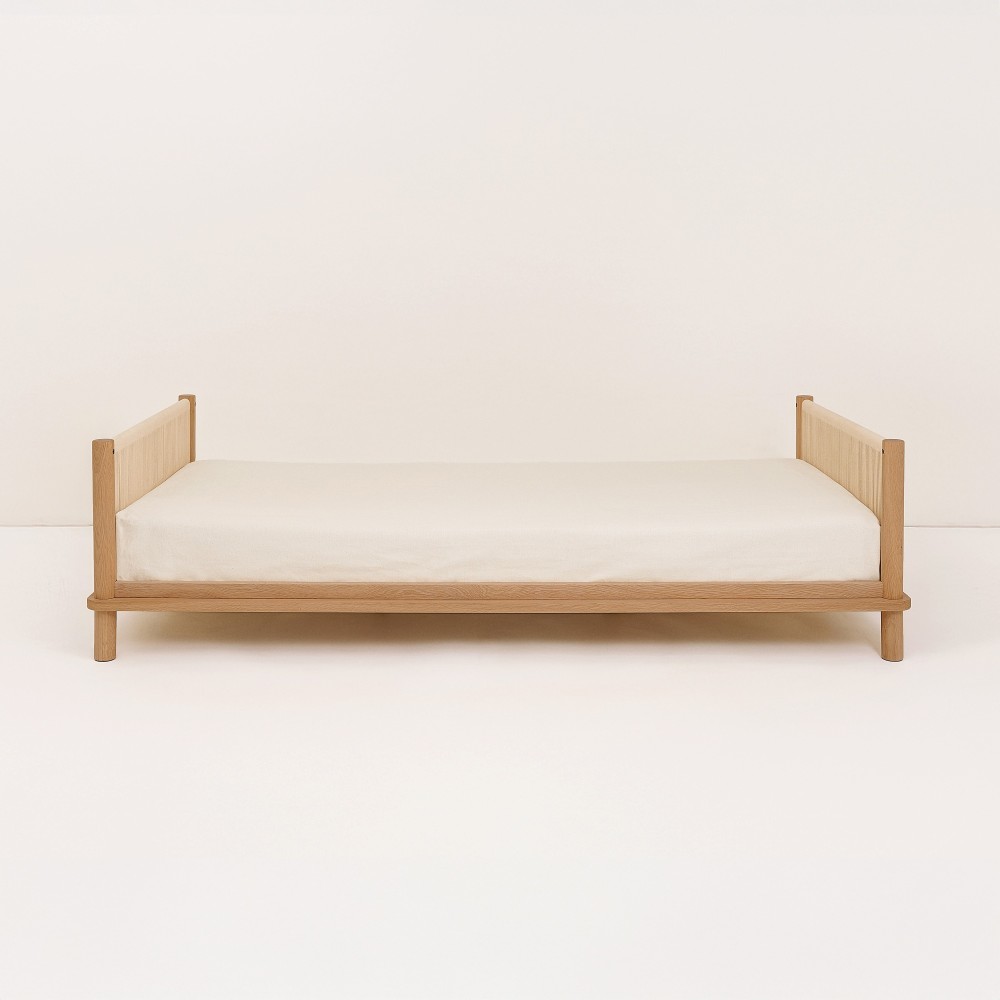 Lit individuel en chêne massif Latitude