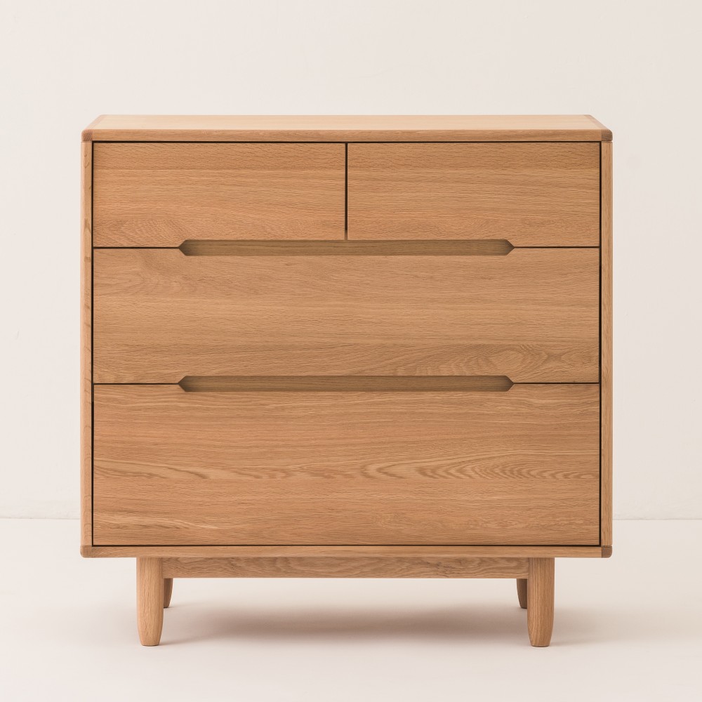 Kommode Pure aus massiver Eiche