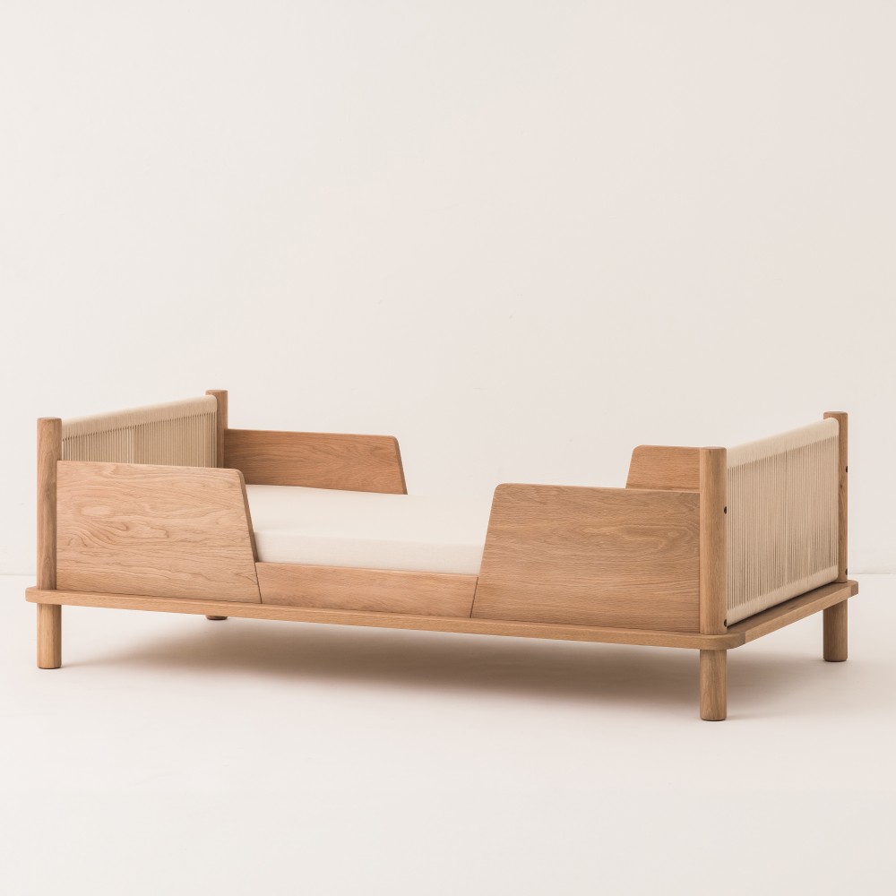 Latitude juniorbedset van massief eikenhout 2 veiligheidshekken