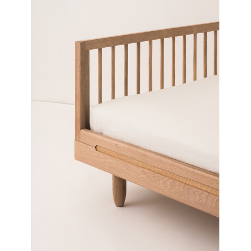 Einzelbett Pure aus massiver Eiche