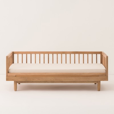Pure children's bed in solid oak Nobodinoz