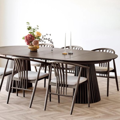 Ensemble eetkamer Osaka en Agustin – Tafel en 6 stoelen in eikenfineer, MDF en eikenhout
