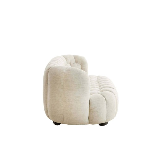 Canapé Amara 3-Sitzer-Designsofa aus cremefarbenem Stoff