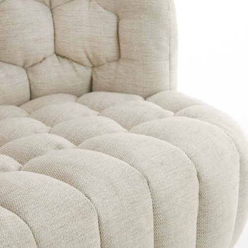 Canapé Amara 3-Sitzer-Designsofa aus cremefarbenem Stoff