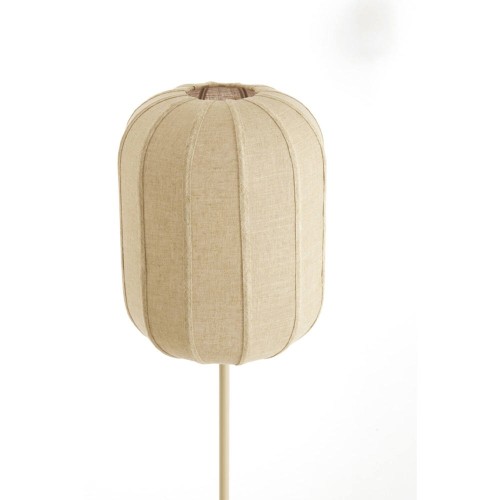 Lenzuola in lino naturale lampada da terra e finitura sabbia