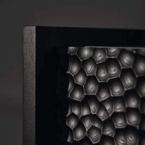 Dark Esche Designbuffet mit strukturierter Fassade