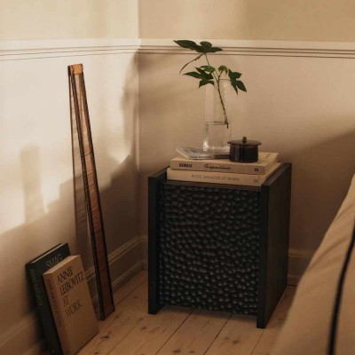 Scarni Scarni Scarne Scarne Table con fachada con textura