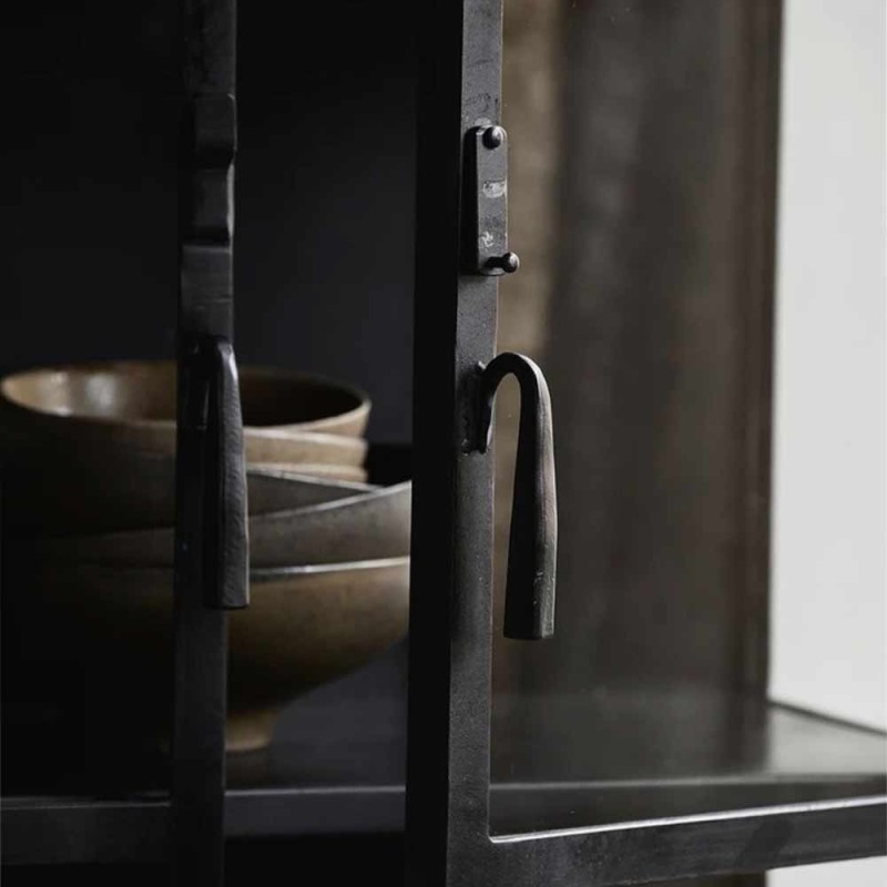 Gabinete negro Phoenix, 2 puertas