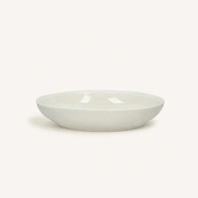 Assiette creuse Biscotti écrue en porcelaine – Ø22,8 cm