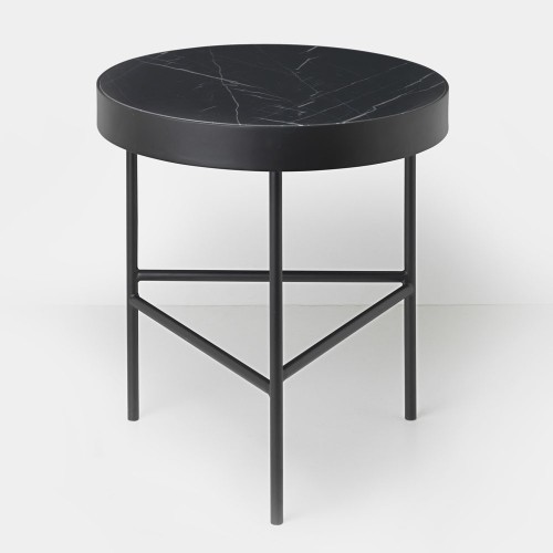 Mesa de centro M de mármol negro marquina Ferm Living