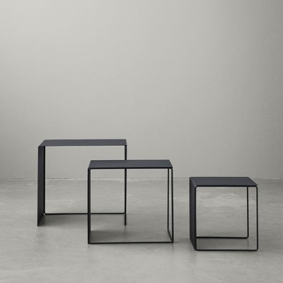 Set van 3 zwarte Cluster salontafels Ferm Living 2