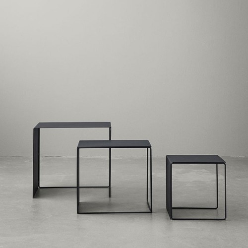 Set van 3 zwarte Cluster salontafels Ferm Living